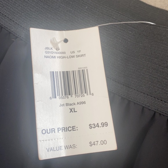 High-Low Guess skirt NWT - Picture 2 of 2